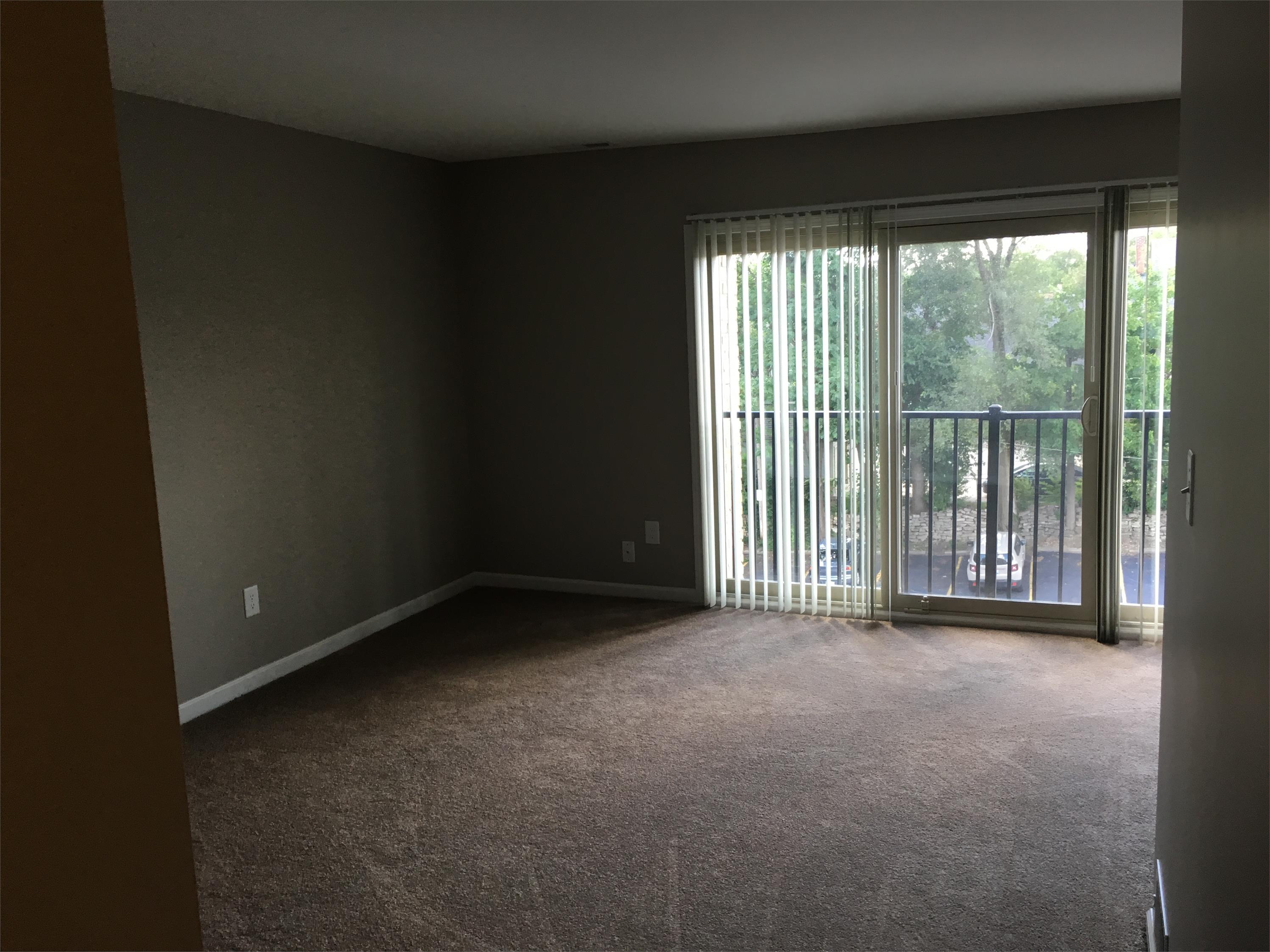 329 Jarvis Street - 21