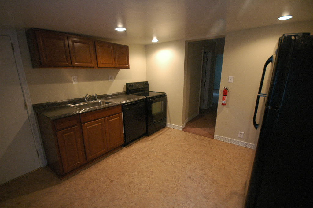 106 N. Summit St. - 2