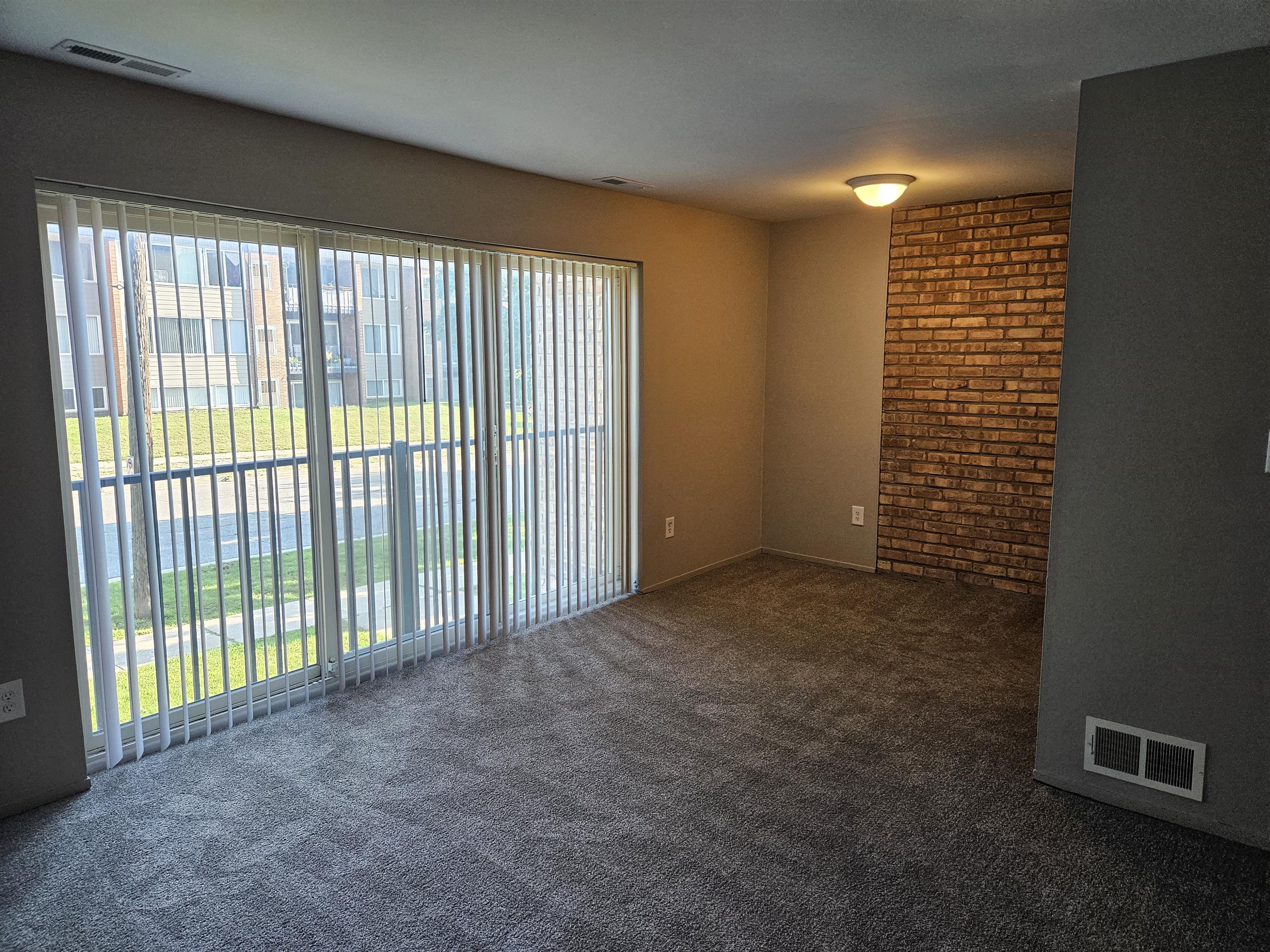 329 Jarvis Street - 37