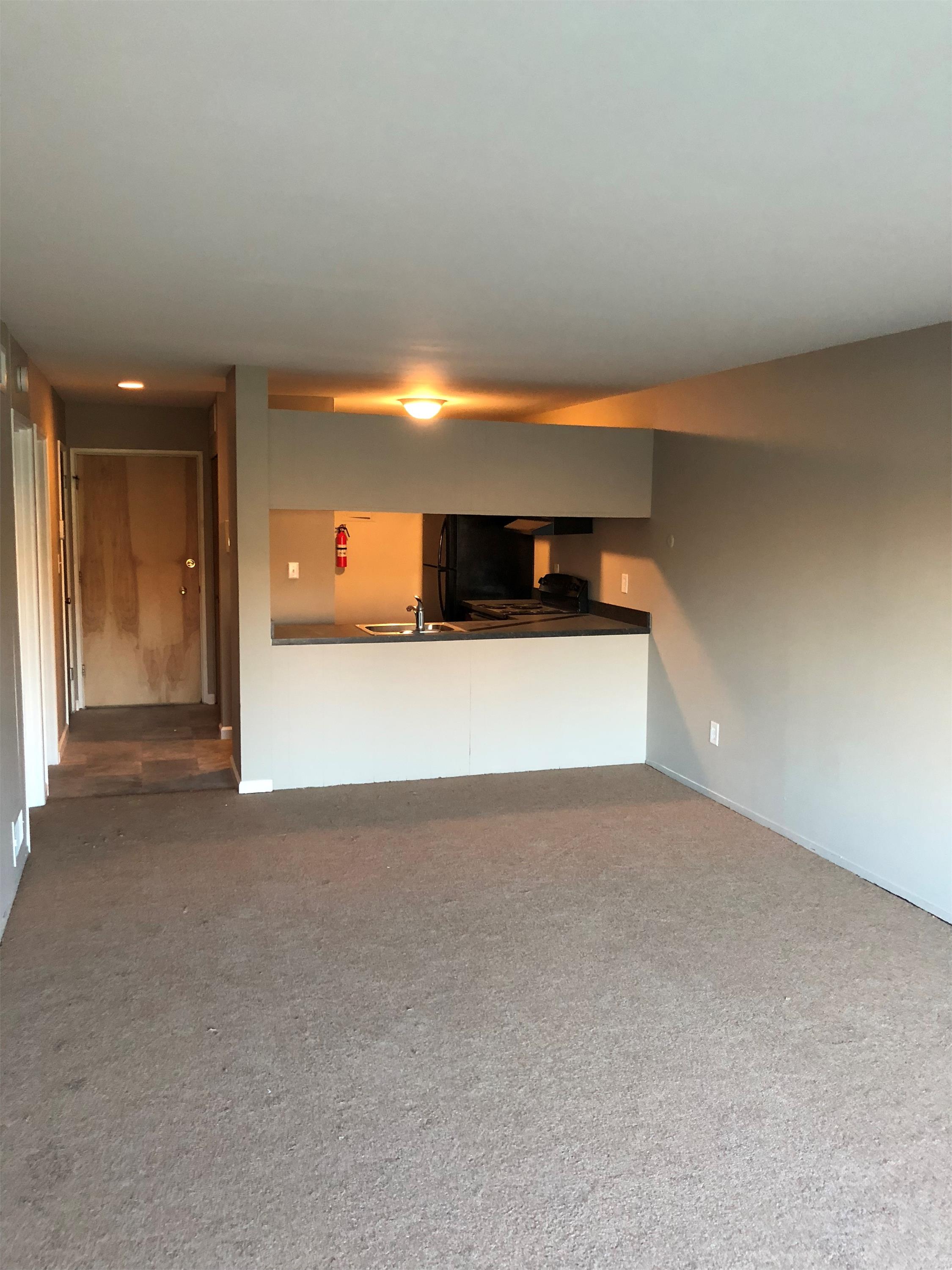 329 Jarvis Street - 25